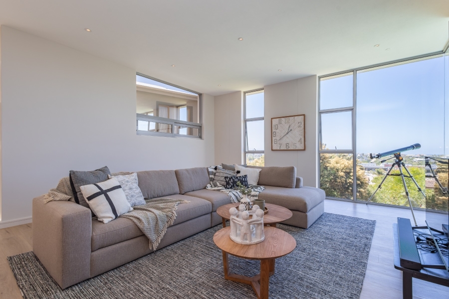 4 Bedroom Property for Sale in Whale Rock Western Cape